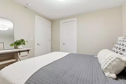 251 E 3rd Avenue, Columbus, OH 43201 - Photo 57