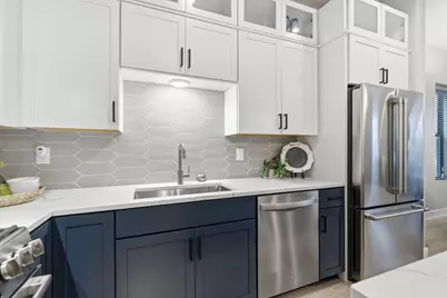 251 E 3rd Avenue, Columbus, OH 43201 - Photo 19