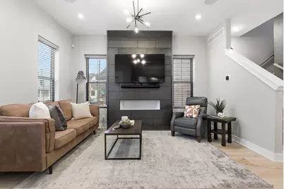 251 E 3rd Avenue, Columbus, OH 43201 - Photo 3