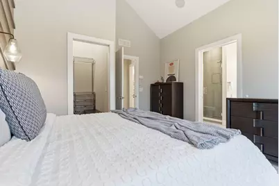 251 E 3rd Avenue, Columbus, OH 43201 - Photo 33