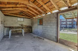 235 W Main St, Logan, OH 43138 - Photo 35