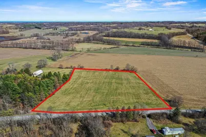 160 N County Road 25, Bellefontaine, OH 43311 - Photo 1