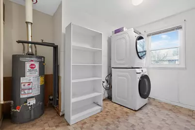 396 Pasadena Avenue, Columbus, OH 43228 - Photo 23