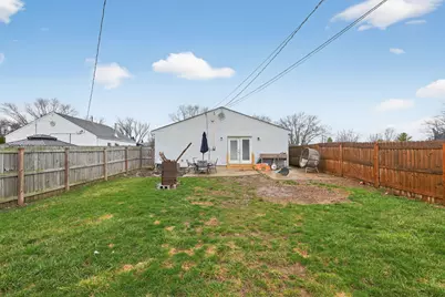 396 Pasadena Avenue, Columbus, OH 43228 - Photo 3