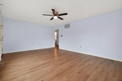 396 Pasadena Avenue, Columbus, OH 43228 - Photo 7