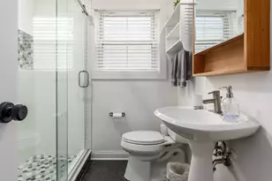 386 Northview Dr, Columbus, OH 43209 - Photo 13