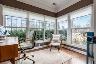 386 Northview Dr, Columbus, OH 43209 - Photo 9