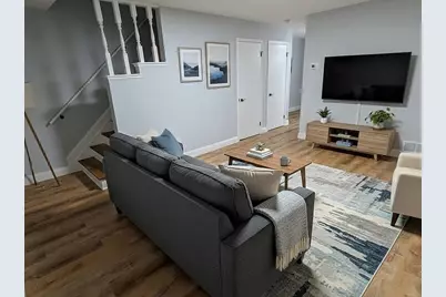 5317 Shiloh Drive, Columbus, OH 43220 - Photo 1