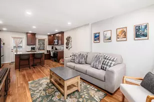 366 Parkview Dr, Columbus, OH 43202 - Photo 3