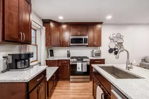 366 Parkview Dr, Columbus, OH 43202 - Photo 9