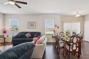 8648 Crooked Maple Dr, Blacklick, OH 43004 - Photo 5