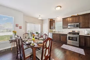 8648 Crooked Maple Dr, Blacklick, OH 43004 - Photo 11