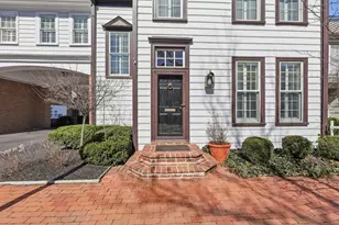 2242 Atlee Ct, Columbus, OH 43220 - Photo 3