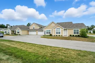 610 Newport Ln, Buckeye Lake, OH 43008 - Photo 5