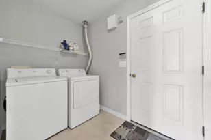 7858 Meadowlark Ln N, Reynoldsburg, OH 43068 - Photo 13