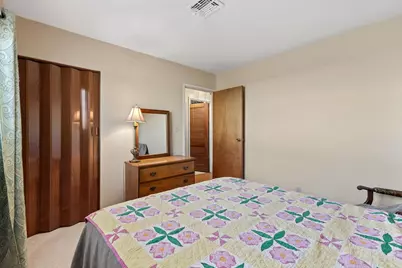 3060 Wessex Court, Columbus, OH 43232 - Photo 23
