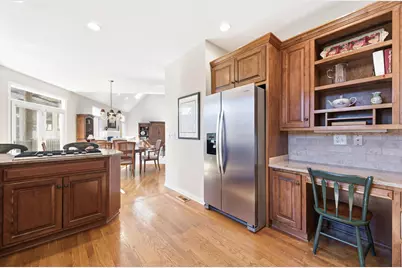 4219 Bibury Court, Columbus, OH 43221 - Photo 15