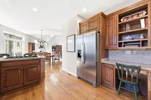 4219 Bibury Ct, Columbus, OH 43221 - Photo 15