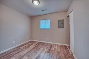 2735 Joyce Ave, Columbus, OH 43211 - Photo 9