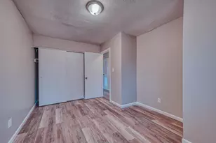 2735 Joyce Ave, Columbus, OH 43211 - Photo 7