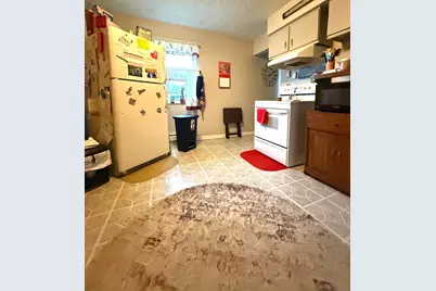 330 332 Mary Place, Ashville, OH 43103 - Photo 11