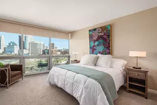 1 Miranova Pl, Columbus, OH 43215 - Photo 23