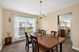 1121 Whitetail Dr, Fairborn, OH 45324 - Photo 13