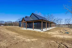 7836 Basil Rd NW, Baltimore, OH 43105 - Photo 3