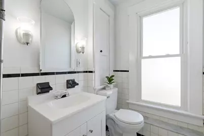 210 E Blake Avenue, Columbus, OH 43202 - Photo 39