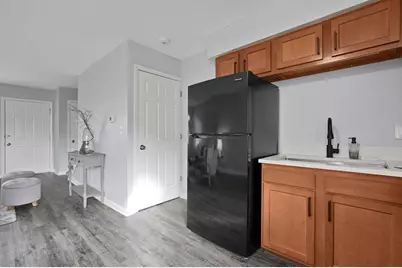 5720 Beechcroft Road #B, Columbus, OH 43229 - Photo 11