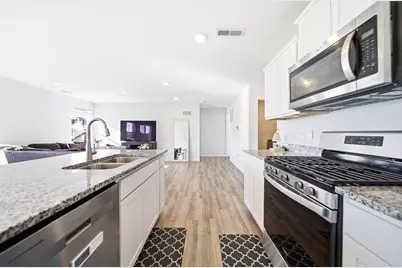 3057 Lamptonridge Drive, Columbus, OH 43232 - Photo 13