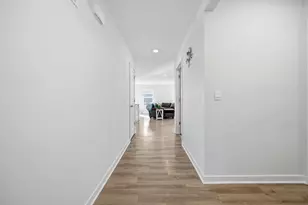 3057 Lamptonridge Dr, Columbus, OH 43232 - Photo 7