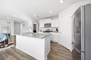 3057 Lamptonridge Dr, Columbus, OH 43232 - Photo 15