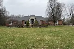 1718 Strathshire Hall Pl, Powell, OH 43065 - Photo 1