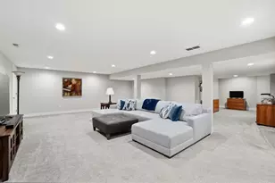 124 Mainsail Dr, Westerville, OH 43081 - Photo 33