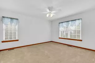 676 Norfolk Ct, Johnstown, OH 43031 - Photo 9