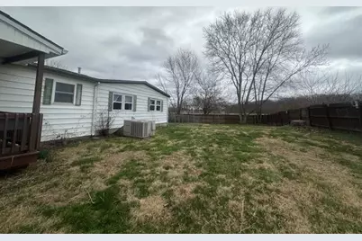 915 Charles Street, Logan, OH 43138 - Photo 3