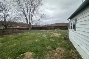 915 Charles St, Logan, OH 43138 - Photo 25