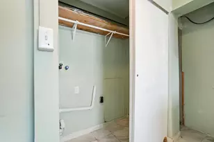 2054 Jermain Dr, Columbus, OH 43219 - Photo 19