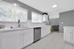 1306 Seymour Ave, Columbus, OH 43206 - Photo 17