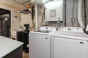 2908 Renfro Rd, Columbus, OH 43232 - Photo 25