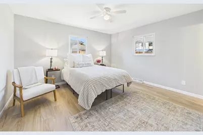 3028 Woodgrove Drive, Grove City, OH 43123 - Photo 13