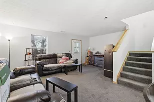 4711 Lyndenhall Dr, Columbus, OH 43207 - Photo 5