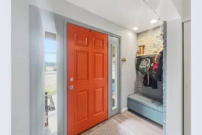 1448 Clubview Boulevard N, Columbus, OH 43235 - Photo 9