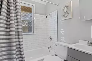 387 E 17th Ave, Columbus, OH 43201 - Photo 9