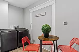 387 E 17th Ave, Columbus, OH 43201 - Photo 7