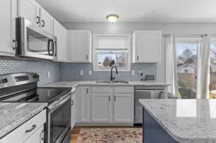 3768 Pendent Ln, Columbus, OH 43207 - Photo 11