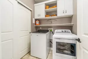 3749 Birkland Cir, Lewis Center, OH 43035 - Photo 9