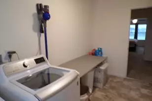 5294 Karst Cir, Ashville, OH 43103 - Photo 23