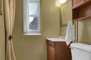 1382 Sherwood Downs E, Newark, OH 43055 - Photo 33